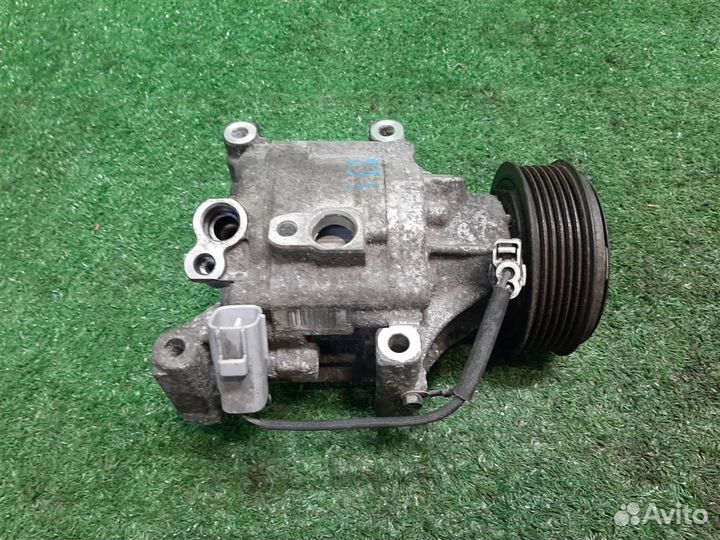 Компрессор кондиционера Toyota Corolla E120 2006