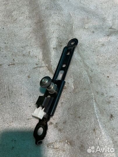 Механизм регулировки ремня безопасности Lexus Es 6