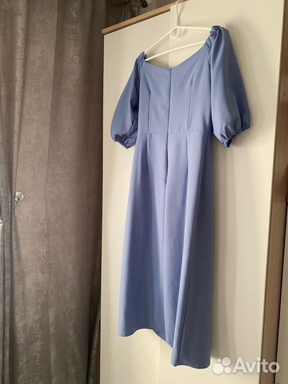 Вечернее платье 48 размер женское голубое