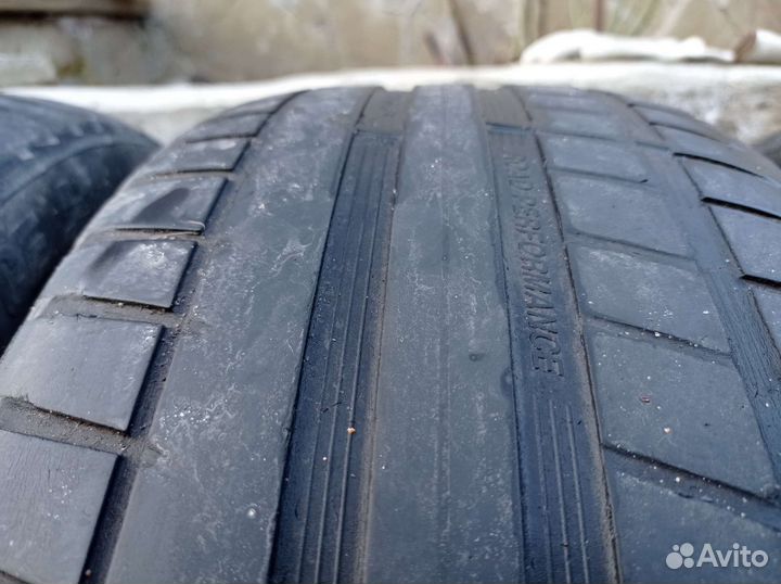 Kormoran Road Performance 215/55 R16 93
