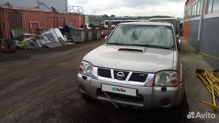 Nissan NP300 2.5 МТ, 2012, 90 000 км