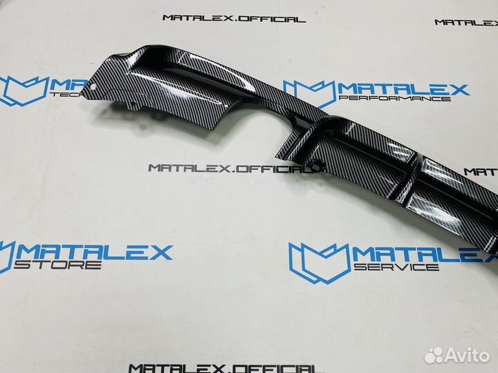 Диффузор заднего бампера BMW F30, под карбон, 1*1