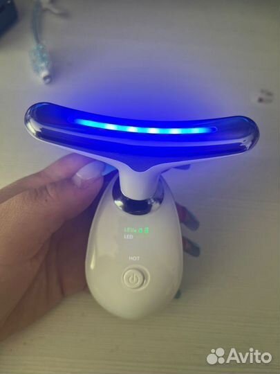 Массажер для лица