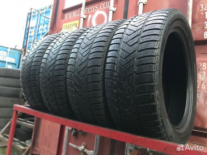 Pirelli Winter Sottozero 3 235/50 R18 102V