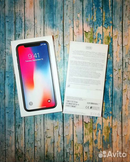 Коробки iPhone и iPad