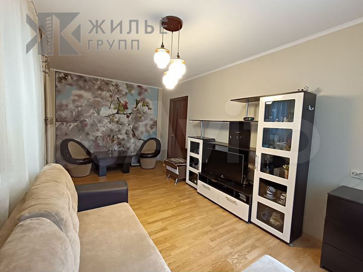 2-к. квартира, 49,6 м², 1/9 эт.