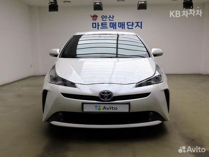 Toyota Prius 1.8 AT, 2019, 58 000 км