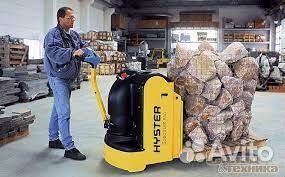 Вахта комплектовщик с электротележкой