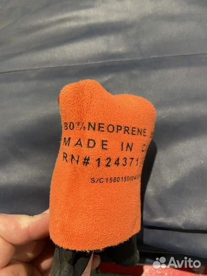 Перчатки для водного спорта