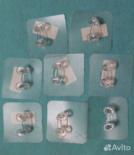 Крючок настенный