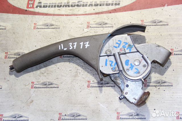 Ручник c Toyota Corolla NZE121 1NZ-FE