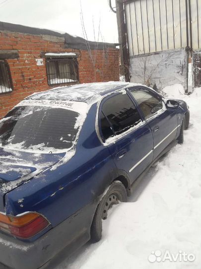 Стекла боковые тойота ае 100