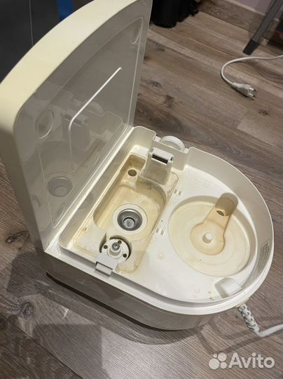 Увлажнитель Bork