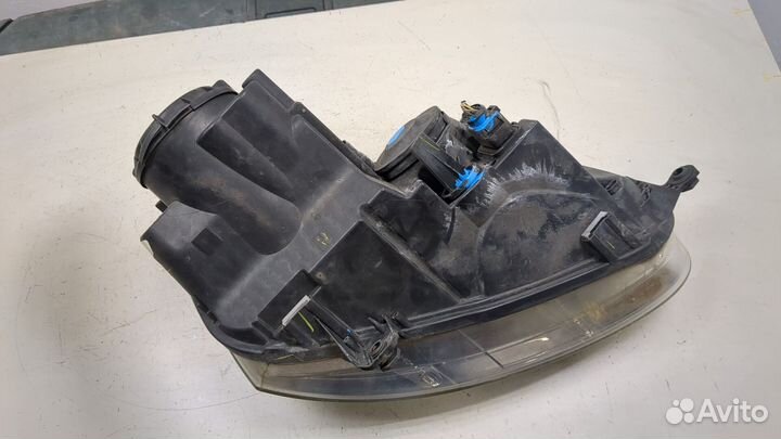 Фара (передняя) левая Volkswagen Jetta 5