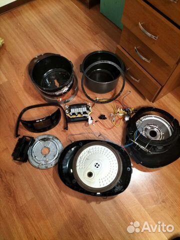 Мультиварка Redmond RMC-M90 на запчасти