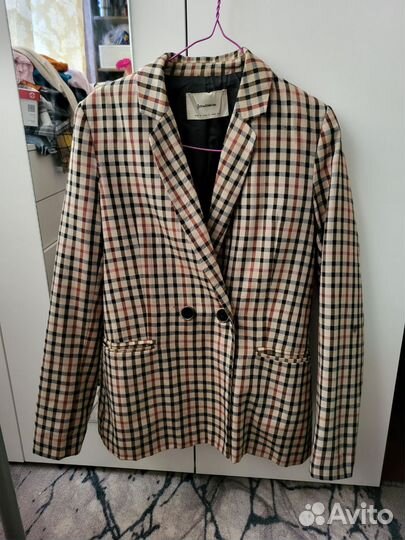 Женские вещи 40 42