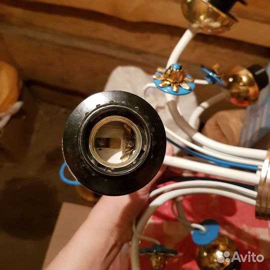 Новый Светильник потолочный 5 рожков