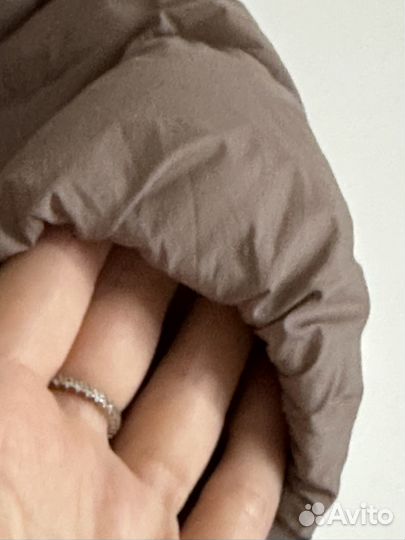 Пуховик женский uniqlo, тонкий s