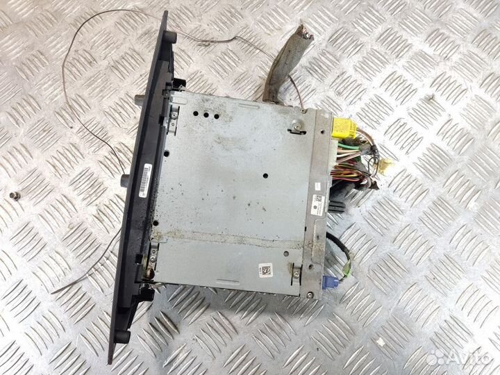 Магнитола Renault Laguna 2008-2015