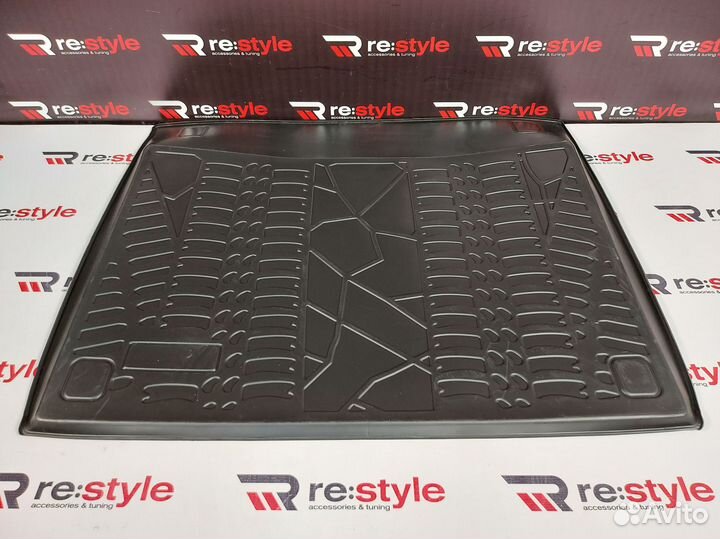 Коврик багажника Restyle Toyota FJ Cruiser R1260