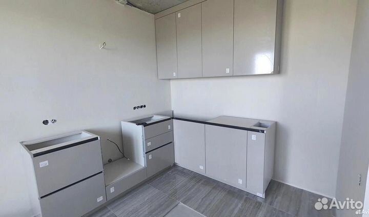 Кухня выставочный образец угловая