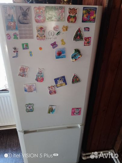 Холодильник бу indesit