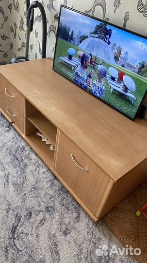 Тумба под телевизор