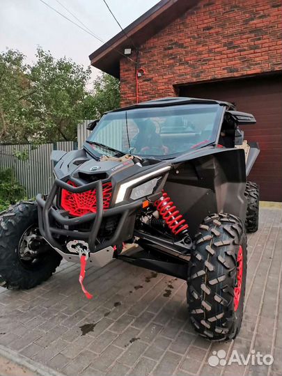 Лобовое стекло BRP Maverik X3 с обогревом триплекс