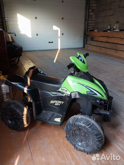 Детский квадроцикл на аккумуляторе бу