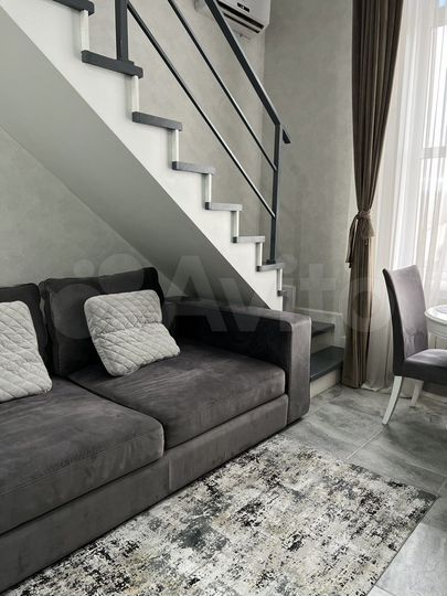 2-к. квартира, 45 м², 3/3 эт.