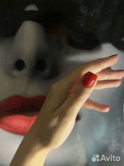 Маникюр, педикюр с покрытием гель лак