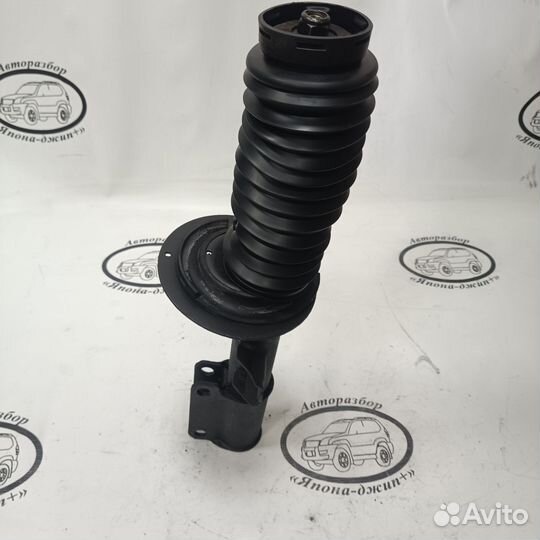 Амортизаторная стойка правая BMW x5 e53