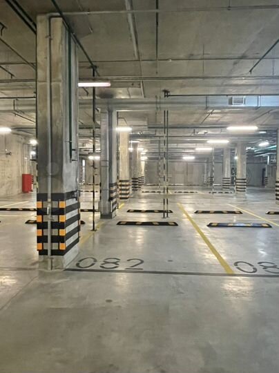 Машиноместо, 15 м²