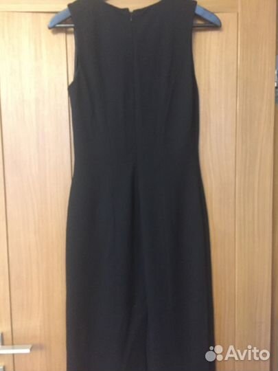 Платье офисное, тёплое. Armani, размер 6, 42-44