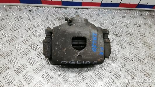 Суппорт тормозной передний правый KIA cerato 1 (2B