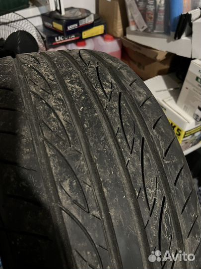 Yokohama Advan A038 235/35 R19