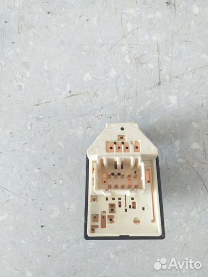 Блок управления зеркалами Kia Ceed ED 1.6