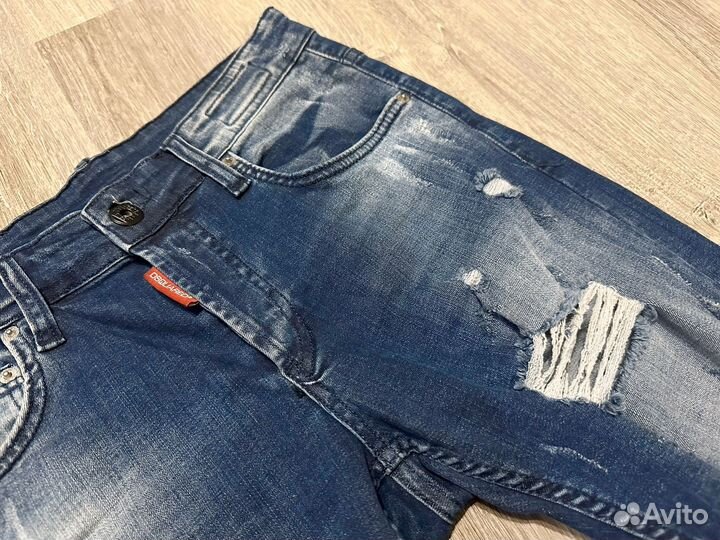 Джинсовые шорты dsquared размер 42-44