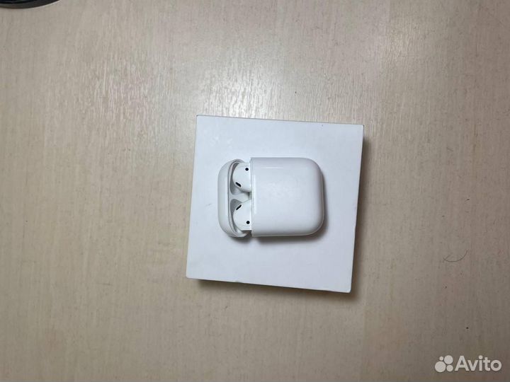 Airpods 2