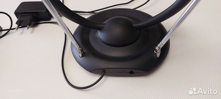 Активная комнатная антенна Ritmix RTA-111 AV