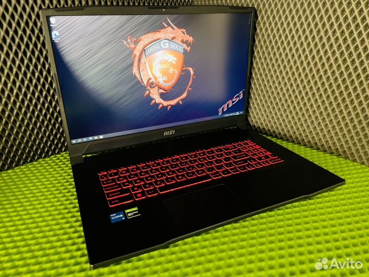 Ноутбук MSI Katana 17.3