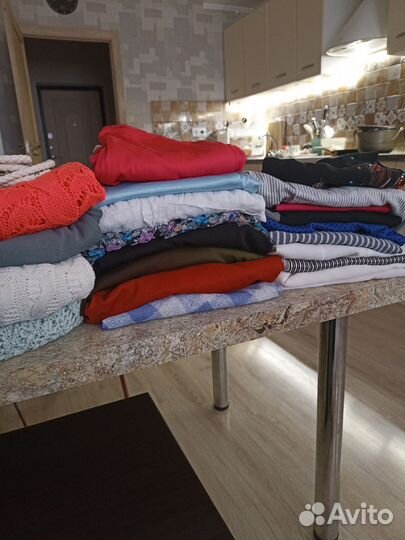 Вещи женские поштучно 42-46 размера