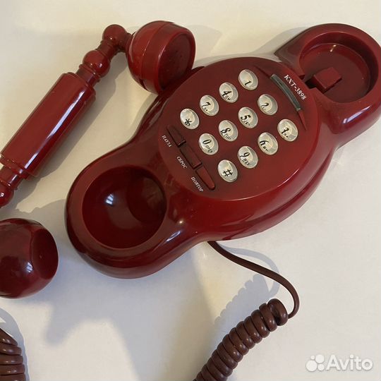 Ретро телефон кхт