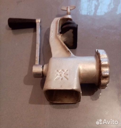 Мясорубка чугунная, алюминиевая