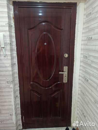 Дверь входная металлическая