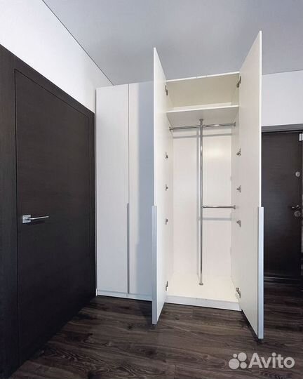 Красивый шкаф