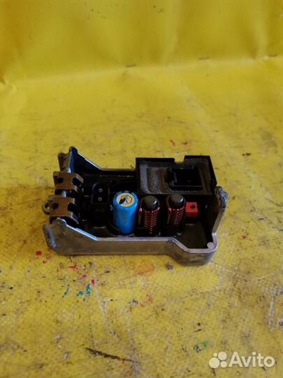 Регулятор оборотов печки Mercedes-Benz C-Class