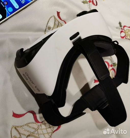 Очки виртуальной реальности samsung Gear VR