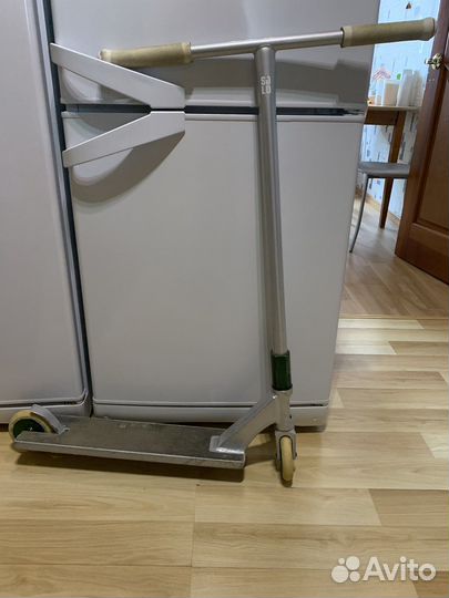 Трюковой самокат solo