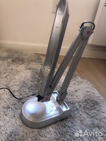 Лампа настольная